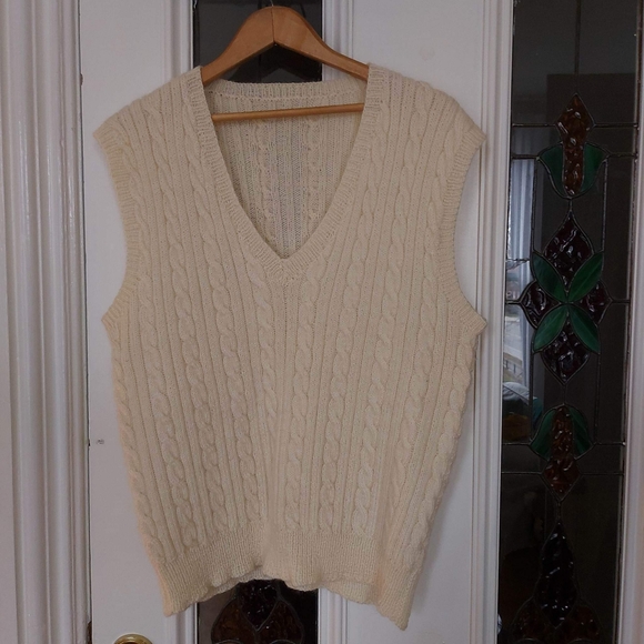 Vintage Cable Knit Sweater Vest - Picture 4 of 5